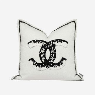 Cushion Coco, Black & White